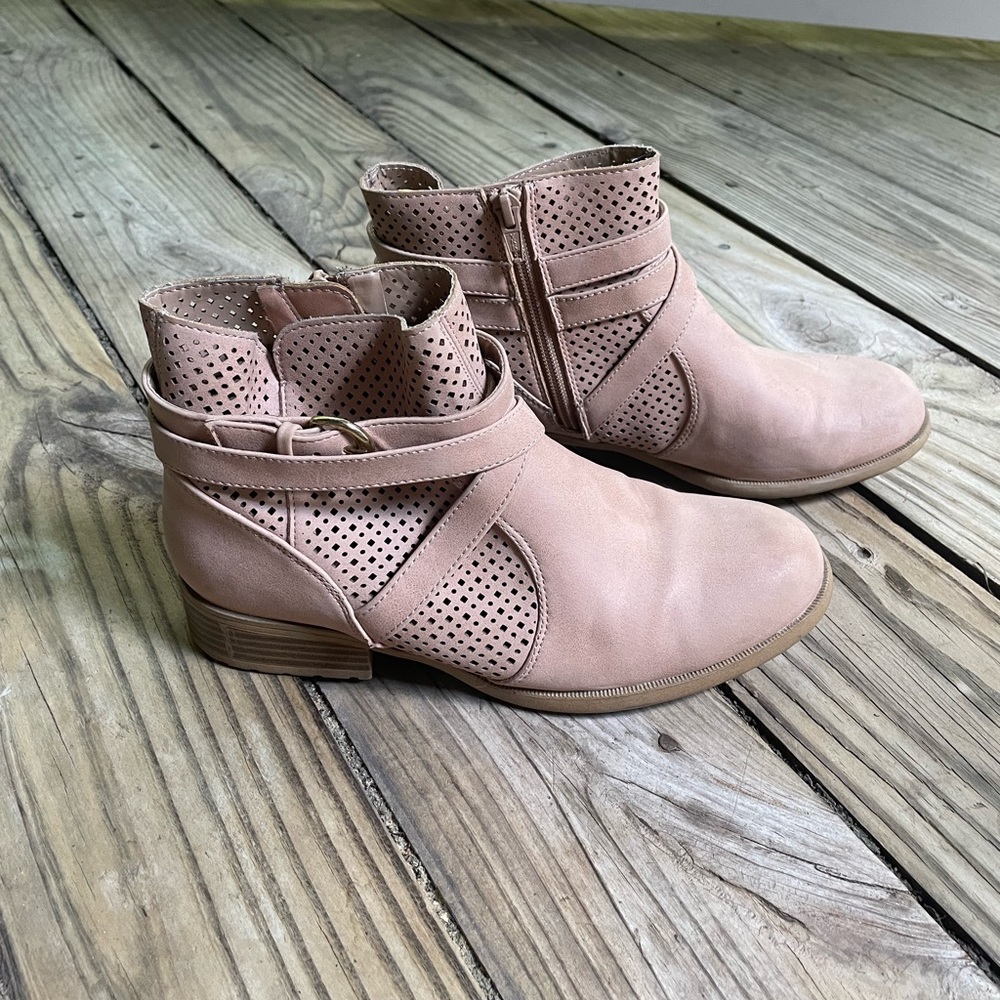 Life Stride Bootie